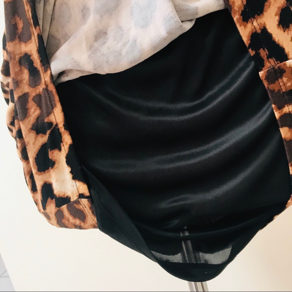 EXPRESS Leopard Print Mini - Picture 5 of 8